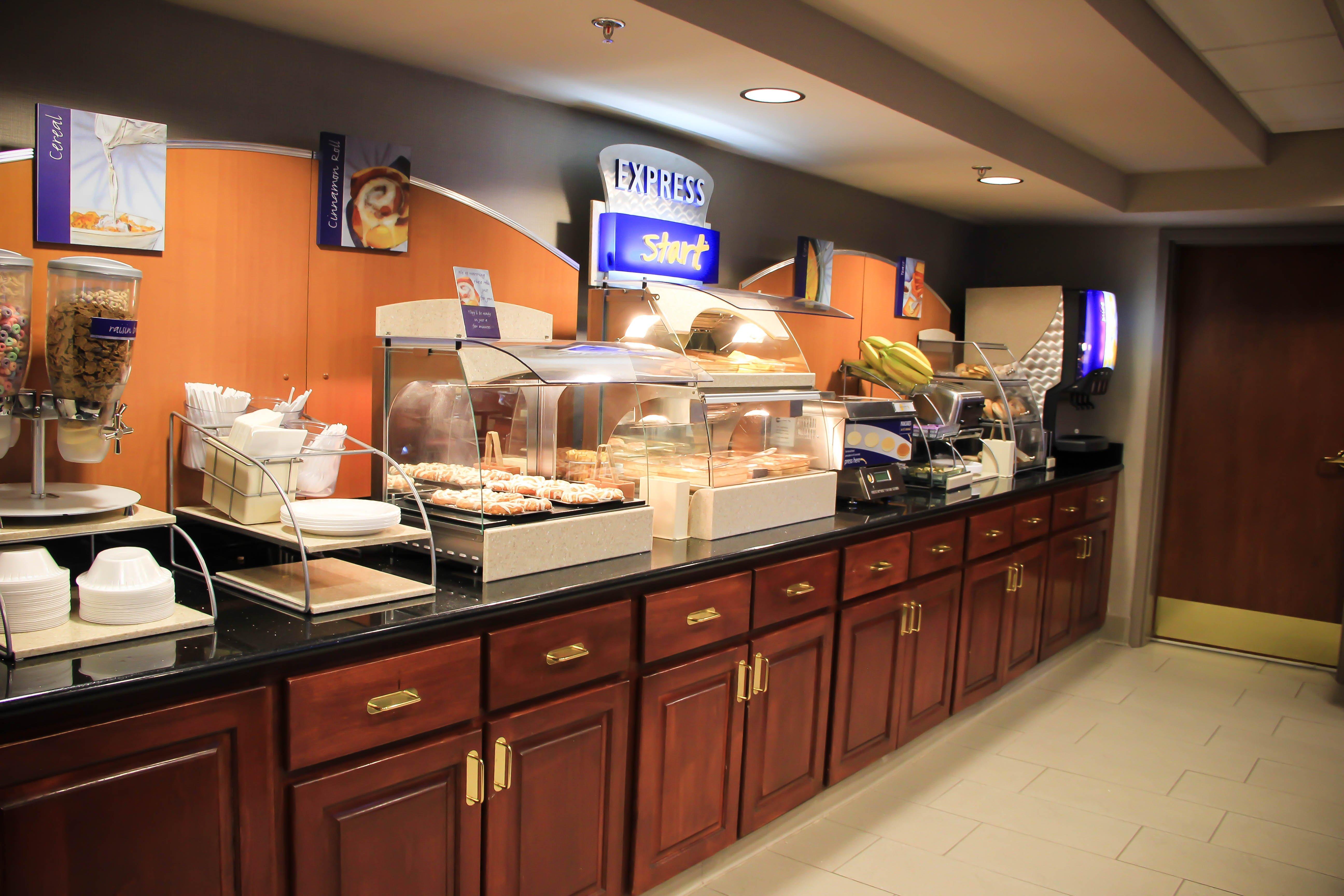 Hilton Garden Inn Colorado Springs Airport Εξωτερικό φωτογραφία