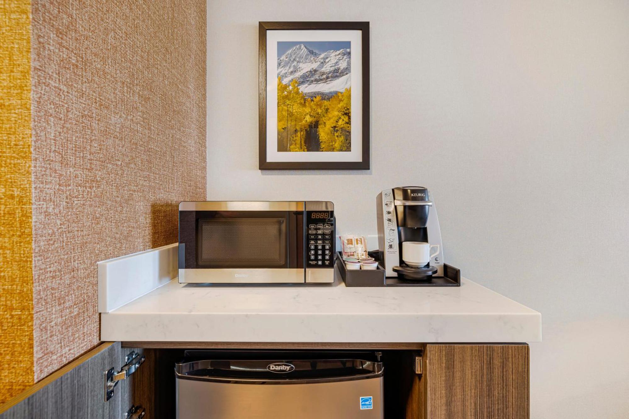 Hilton Garden Inn Colorado Springs Airport Εξωτερικό φωτογραφία